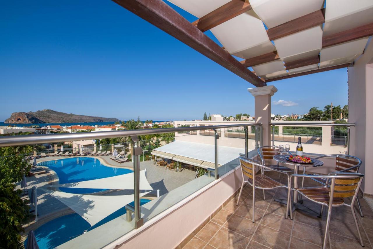 Isida Hotel Agia Marina Екстериор снимка