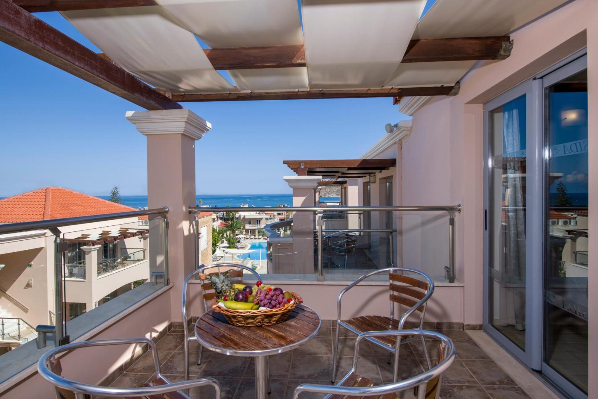 Isida Hotel Agia Marina Стая снимка